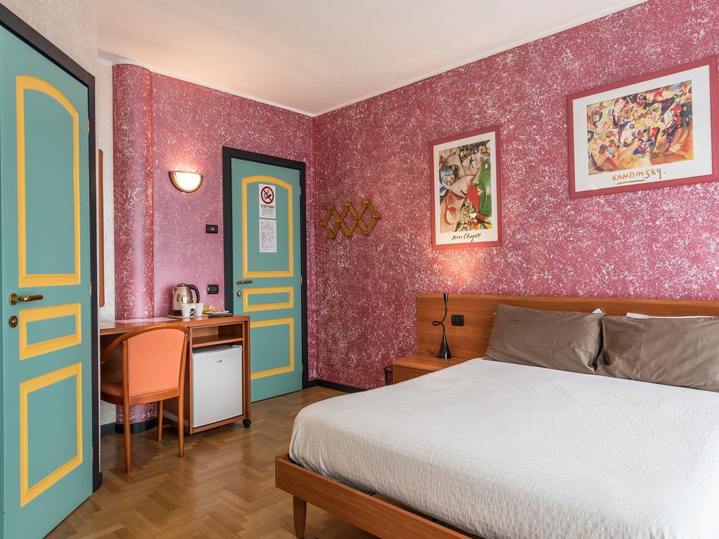 Mini Hotel Wine & Dreams Alba  Extérieur photo